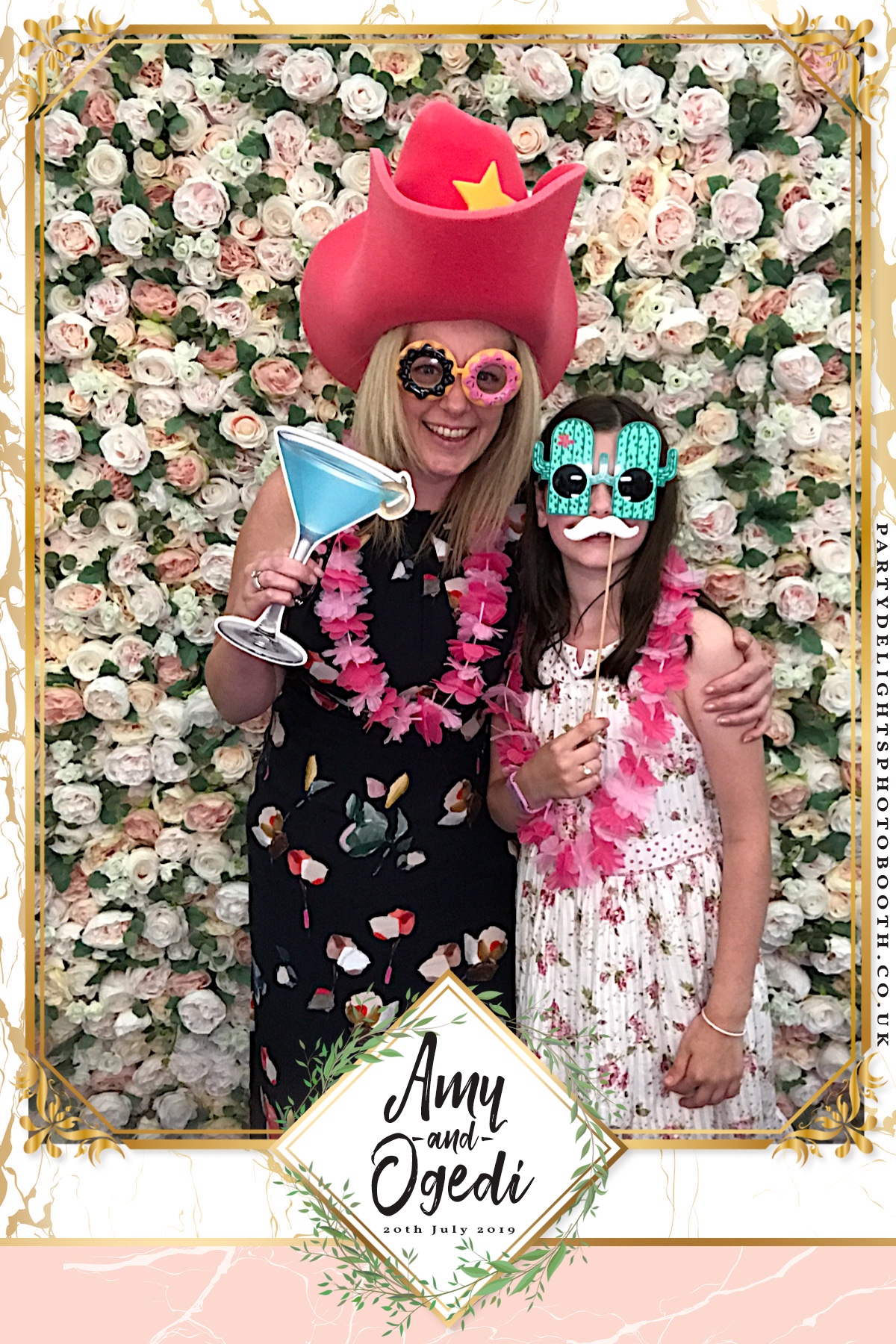 Ogedi and Amy’s Wedding - Prints | View more photos from the event at gallery.partydelightsphotobooth.co.uk/u/PartyDelightsPhotoBooth/Ogedi-and-Amy’s-Wedding-Prints-0